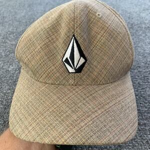Vintage Y2K Volcom Full Stone Heather Flexfit Hat Brown Beige Size Small-Medium